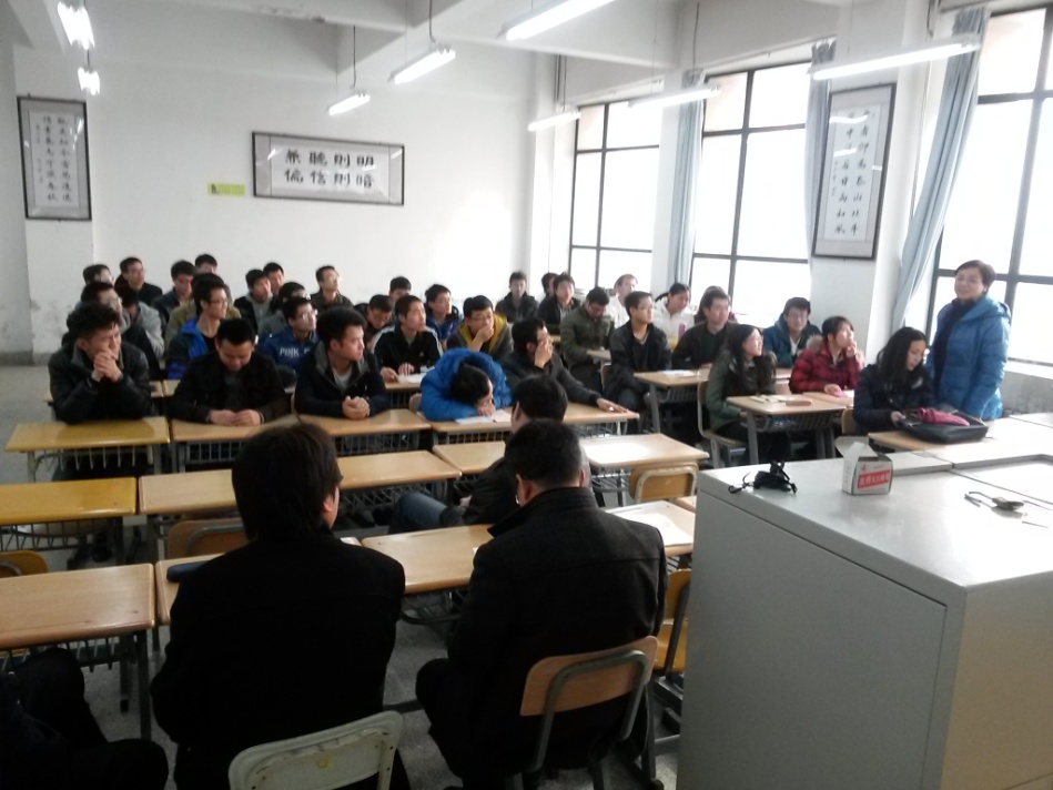 必赢3003no1线路检测中心举行师生座谈会暨2015届毕业生毕业设计双选活动