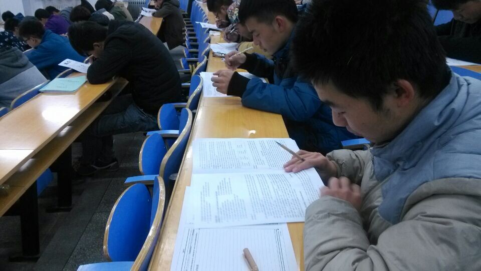 必赢3003no1线路检测中心举办英语四级模拟考试