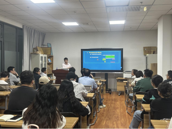 必赢3003no1线路检测中心邀请李宝军教授来校交流并作学术报告