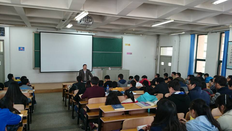 1616行动：必赢3003no1线路检测中心点评学生读书计划执行情况